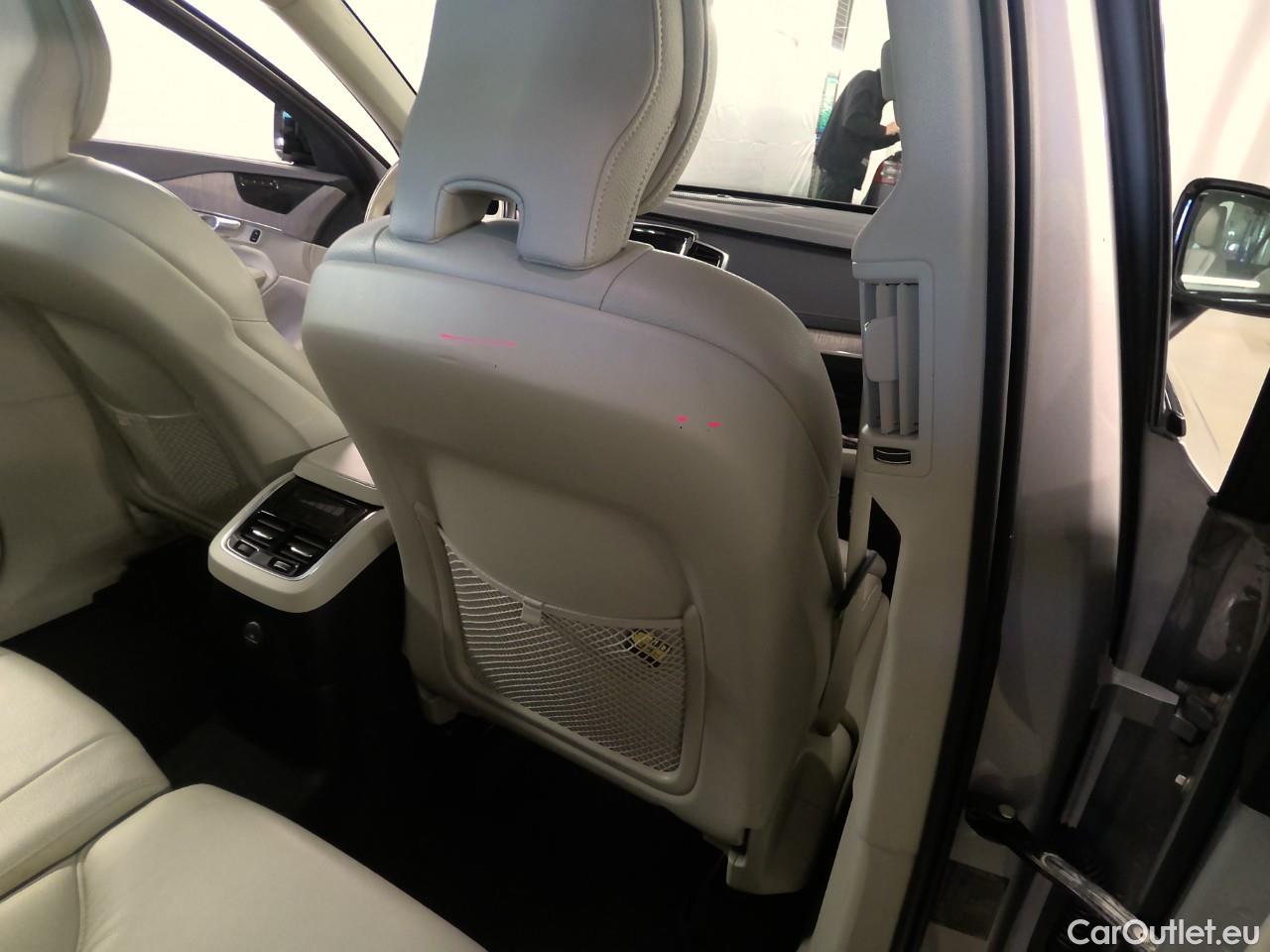 Volvo  XC90  T8 Ult.Dark Rec. 4WD Aut #2