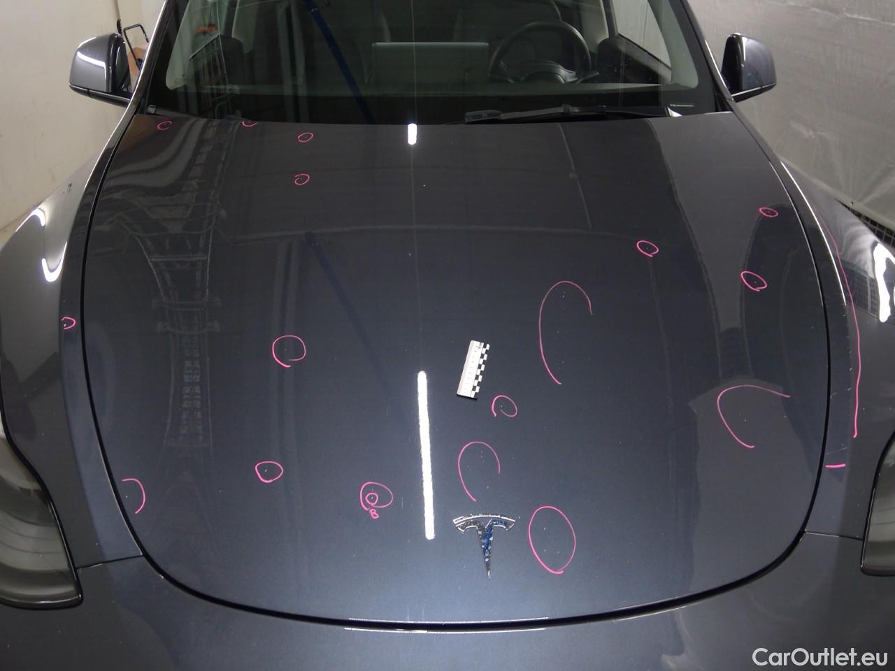 Tesla  Model Y  75kWh Long-Range AWD #53