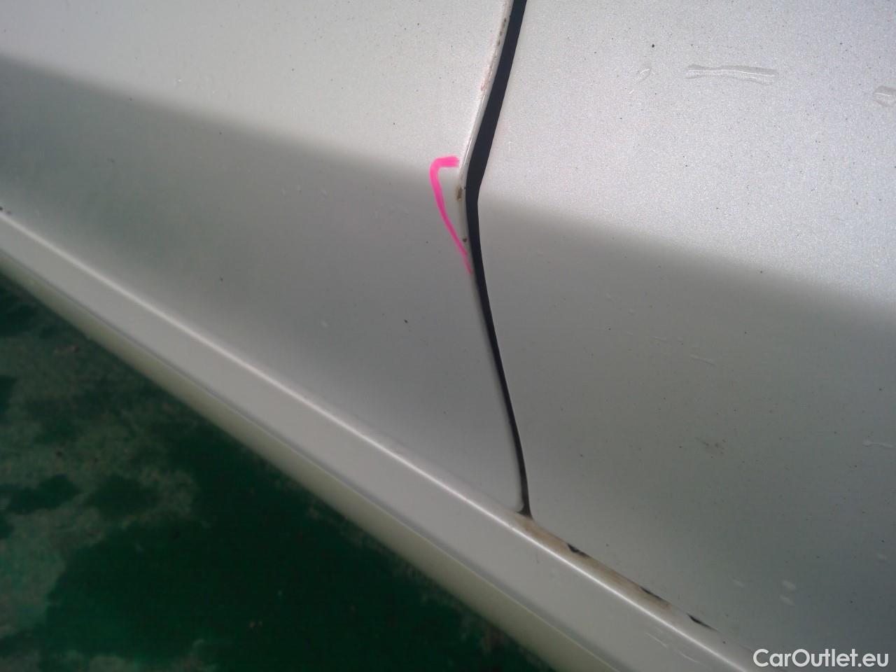 Tesla  Model 3  75kWh Long-Range #12