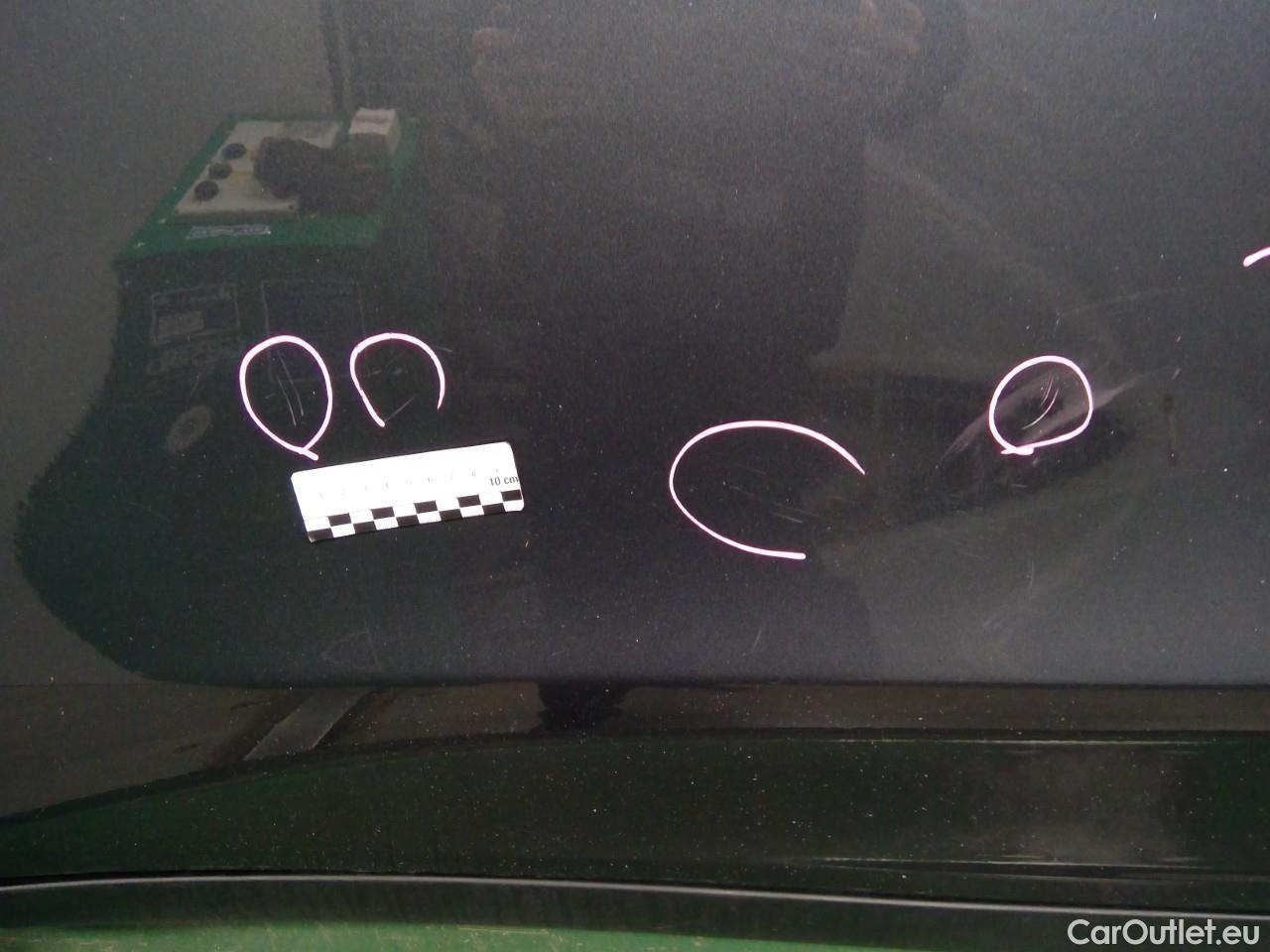 Tesla  Model Y  75kWh Long-Range AWD #24