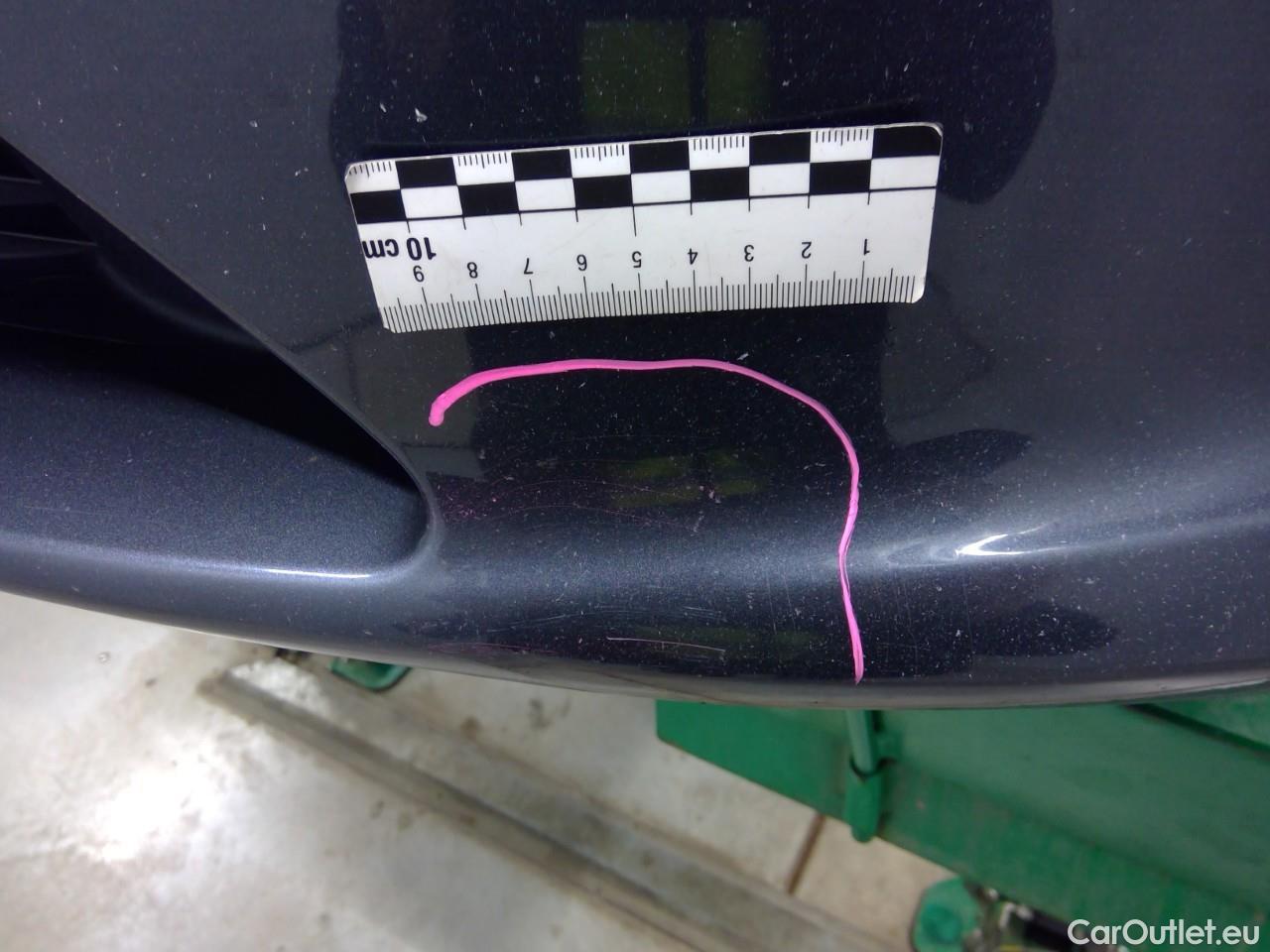 Tesla  Model Y  75kWh Long-Range AWD #16