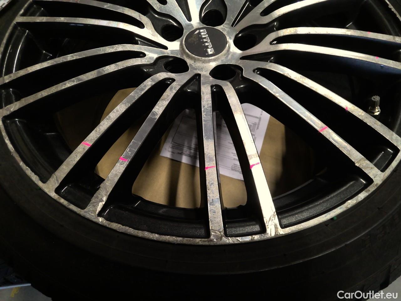 Tesla  Model Y  75kWh Long-Range AWD #1