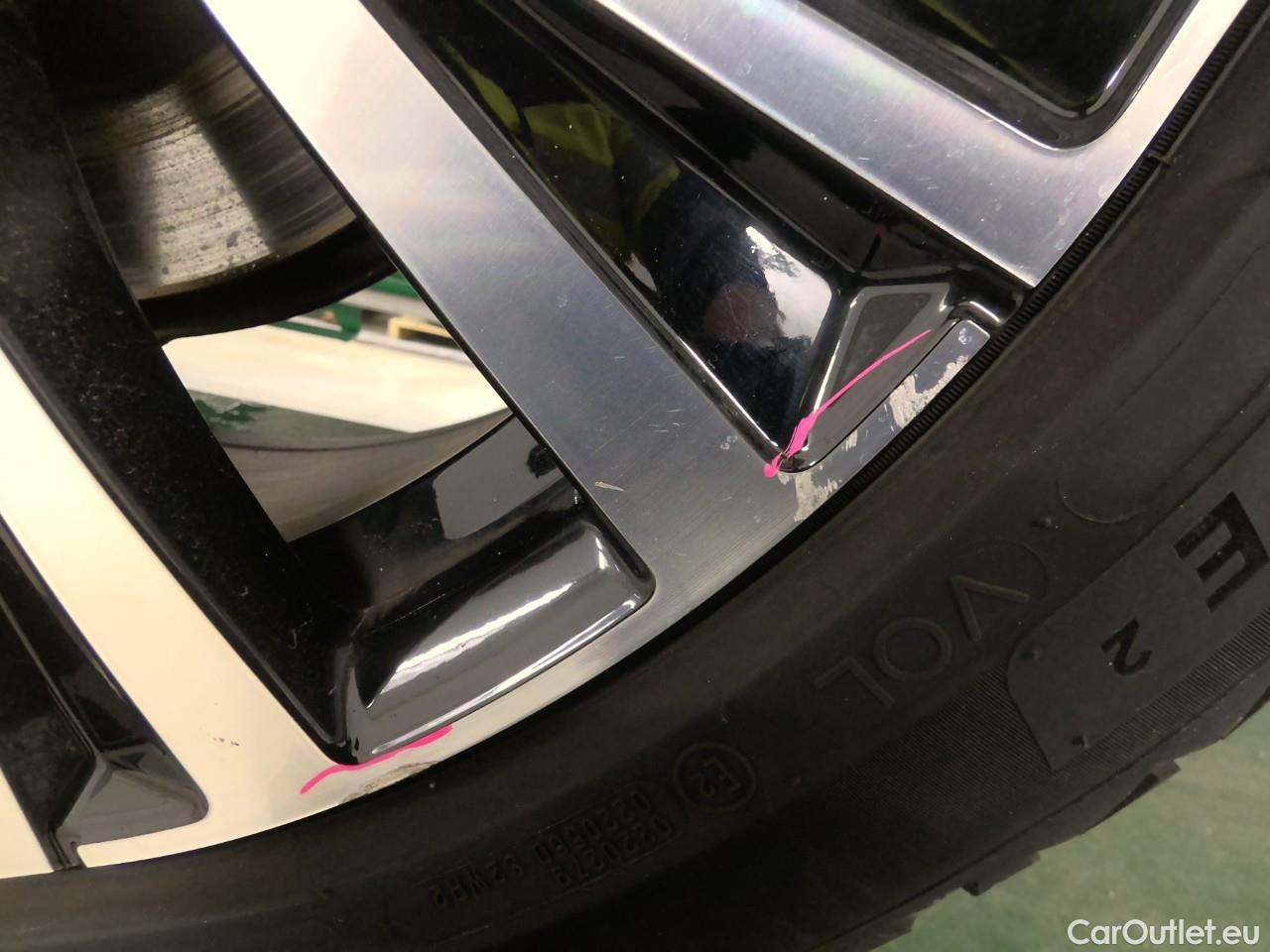 Volvo  XC90  T8 Ult.Dark Rec. 4WD Aut #30