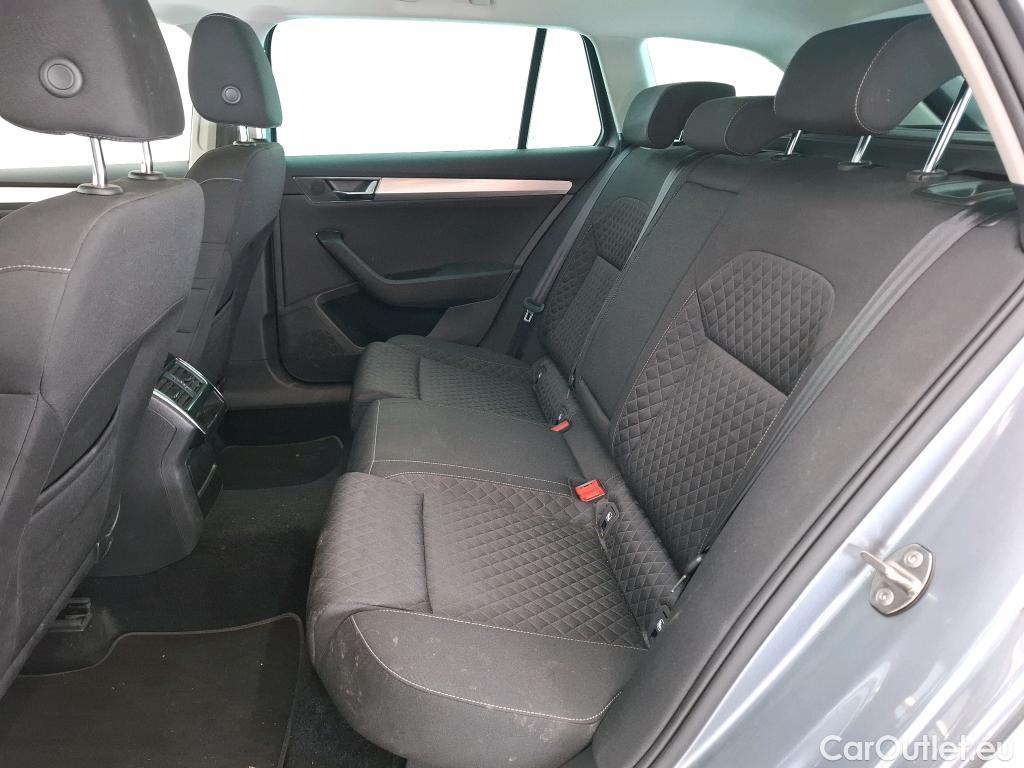 Skoda  Superb  Break Business 1.5 TSI 150CV BVA7 E6dT #9