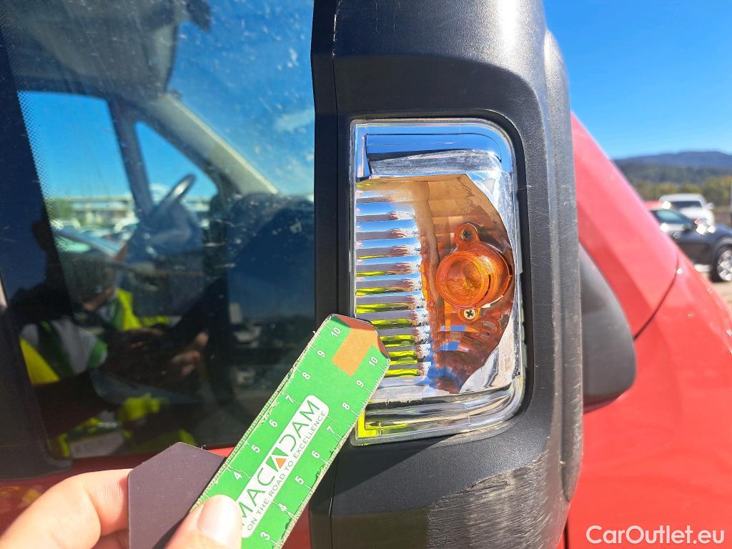  Peugeot  Boxer PEUGEOT  / 2014 / 4P / furgón Pack 335 L3 H2 BHDI 103kW (140CV) S&S #69