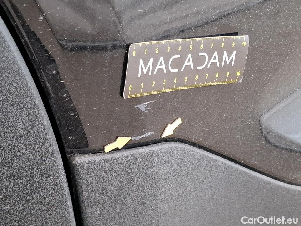 Volvo  XC 40 VOLVO XC40 / 2022 / 5P / SUV Recharge T5 262 DCT7 Start #24