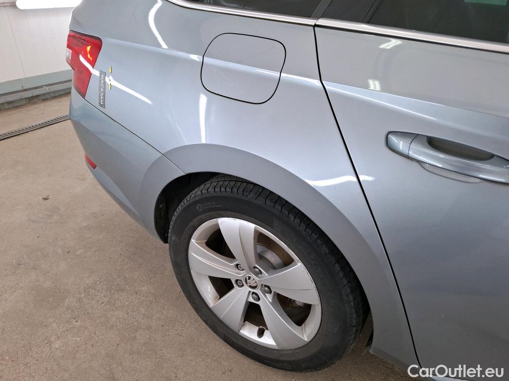 Skoda  Superb  Break Business 1.5 TSI 150CV BVA7 E6dT #7