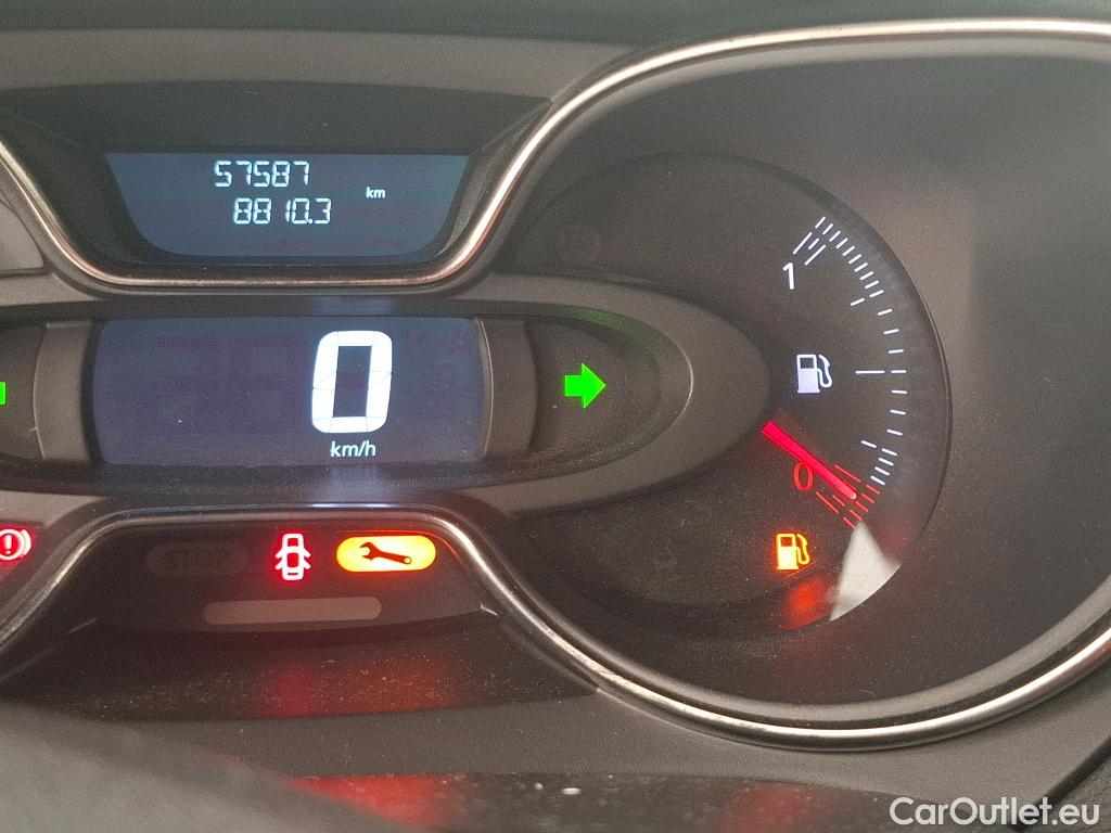 Renault  Captur  Business 0.9 TCe 90CV BVM5 E6 #3