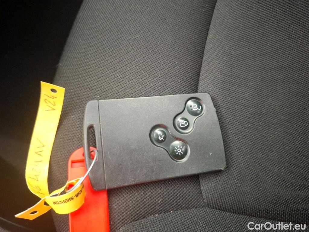 Renault  Captur  Business 0.9 TCe 90CV BVM5 E6 #12