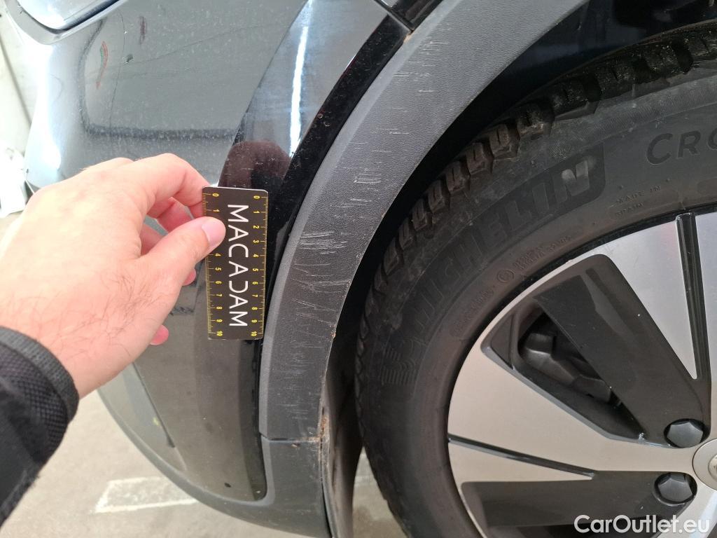 Volvo  XC 40 VOLVO XC40 / 2022 / 5P / SUV Recharge T5 262 DCT7 Start #22