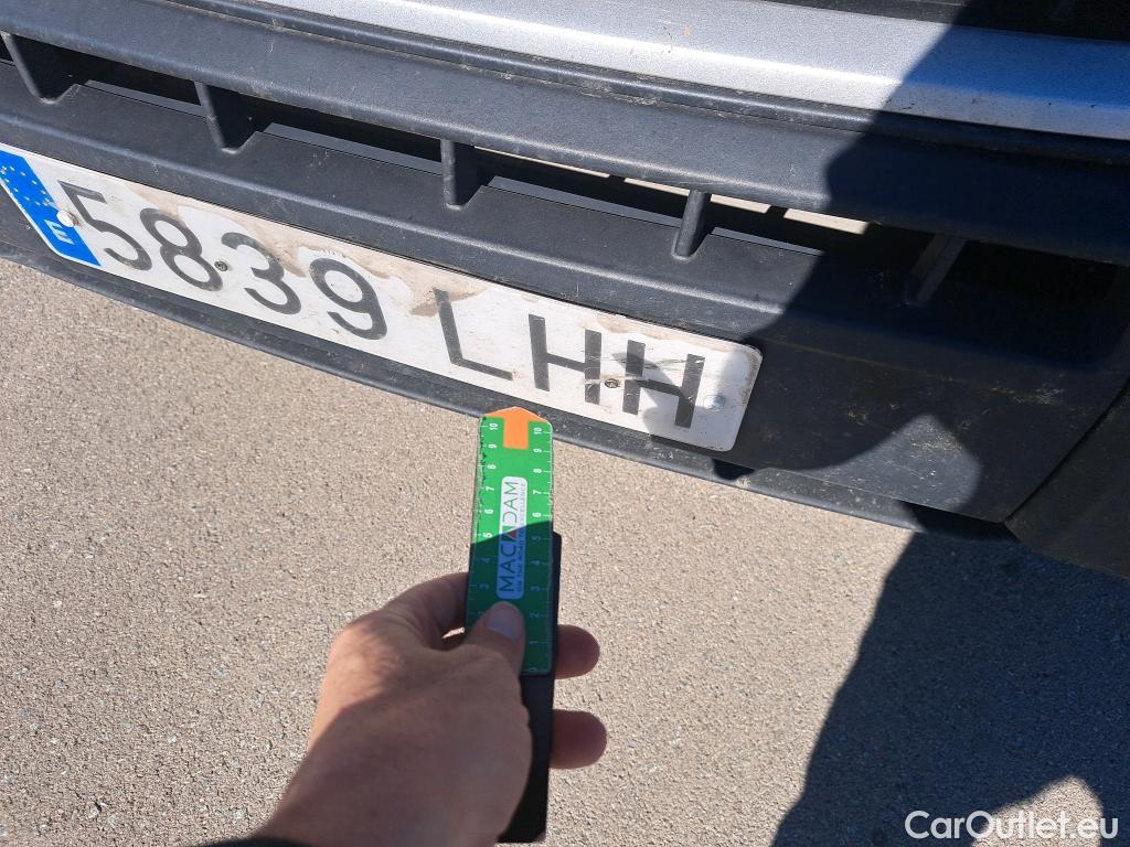  Peugeot  Boxer PEUGEOT  / 2014 / 4P / furgón Pack 335 L3 H2 BHDI 103kW (140CV) S&S #79