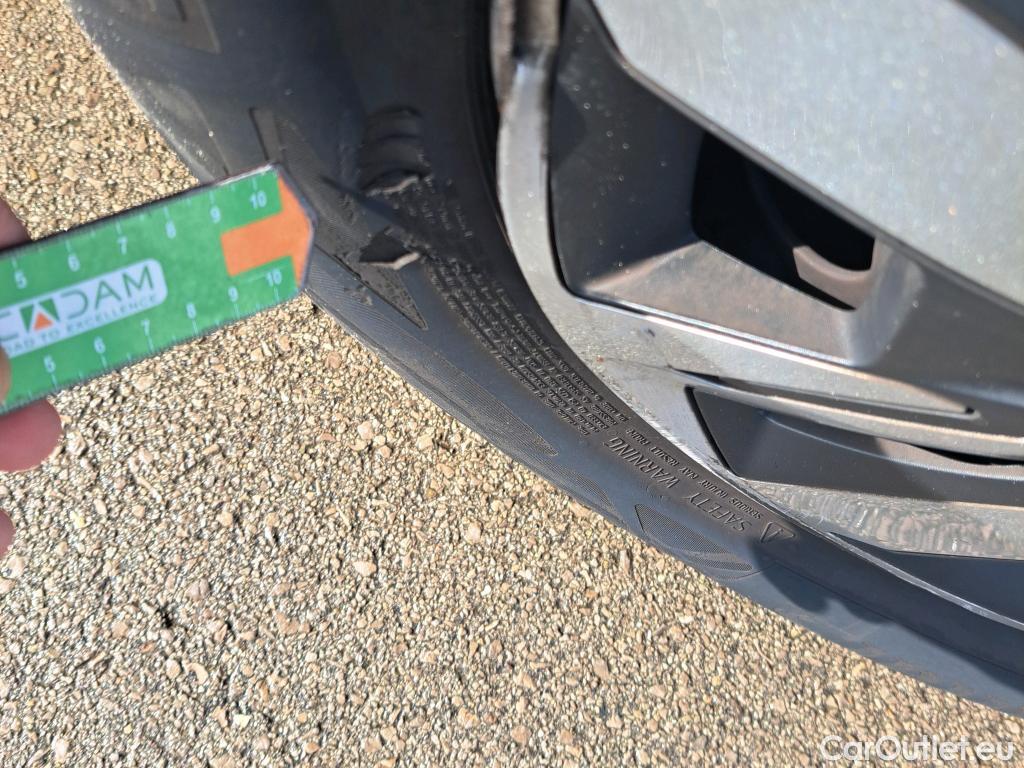  Peugeot  2008 PEUGEOT  / 2019 / 5P / todoterreno Active BlueHDI 81kW (110CV) #15