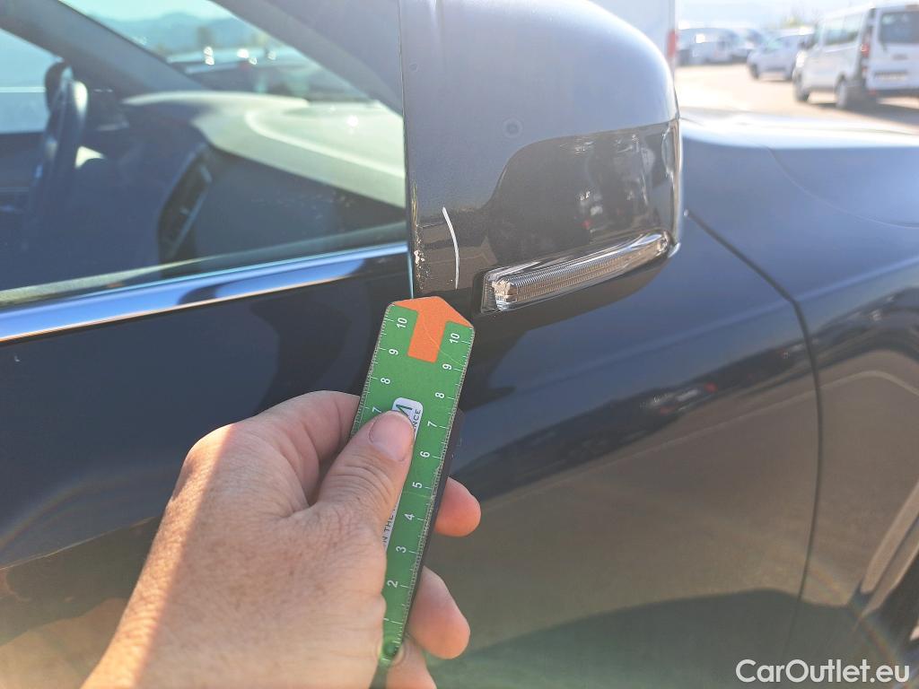 Volvo  XC90 VOLVO  / 2019 / 5P / todoterreno 2.0 B5 D AWD Momentum Pro Auto #27