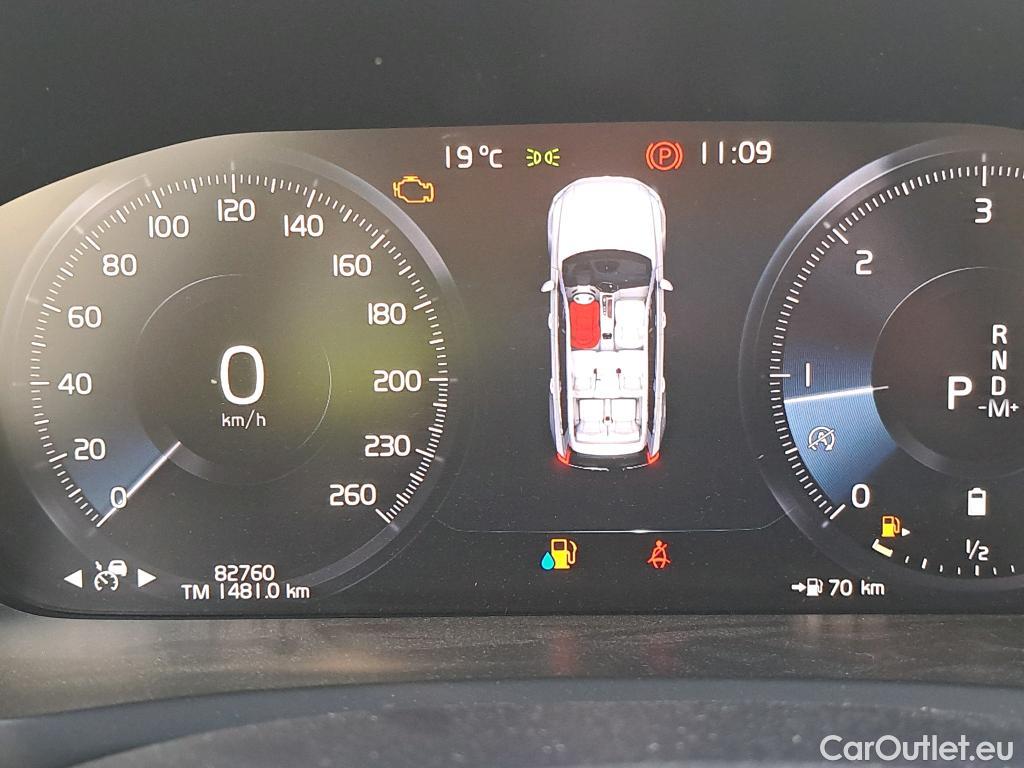 Volvo  XC90 VOLVO  / 2019 / 5P / todoterreno 2.0 B5 D AWD Momentum Pro Auto #37