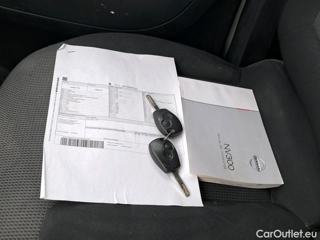  Nissan  NV300 NISSAN  / 2016 / 4P / furgón 2.0dCi 88kW (120CV) L1H1 1T Optima #44