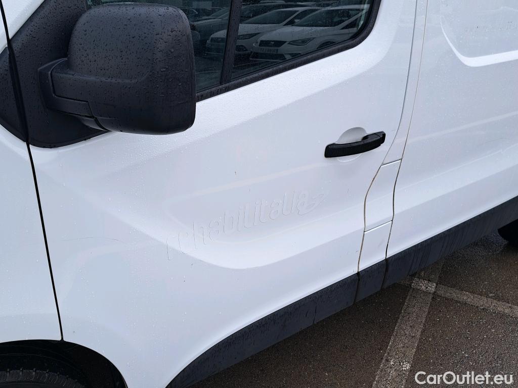  Nissan  NV300 NISSAN  / 2016 / 4P / furgón 2.0dCi 88kW (120CV) L1H1 1T Optima #24