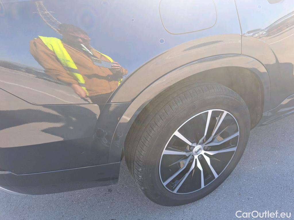 Volvo  XC90 VOLVO  / 2019 / 5P / todoterreno 2.0 B5 D AWD Momentum Pro Auto #31