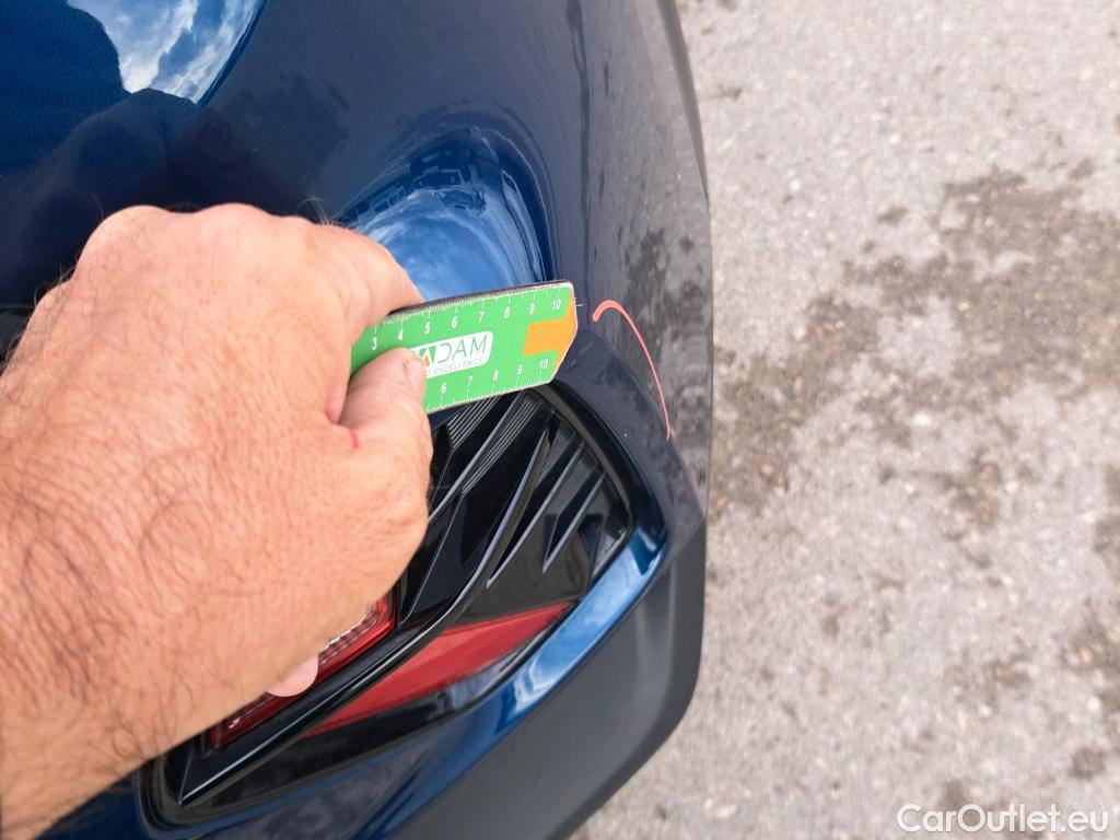 KIA  Niro KIA  / 2019 / 5P / crossover 1.6 GDi PHEV 104kW (141CV) Drive #13