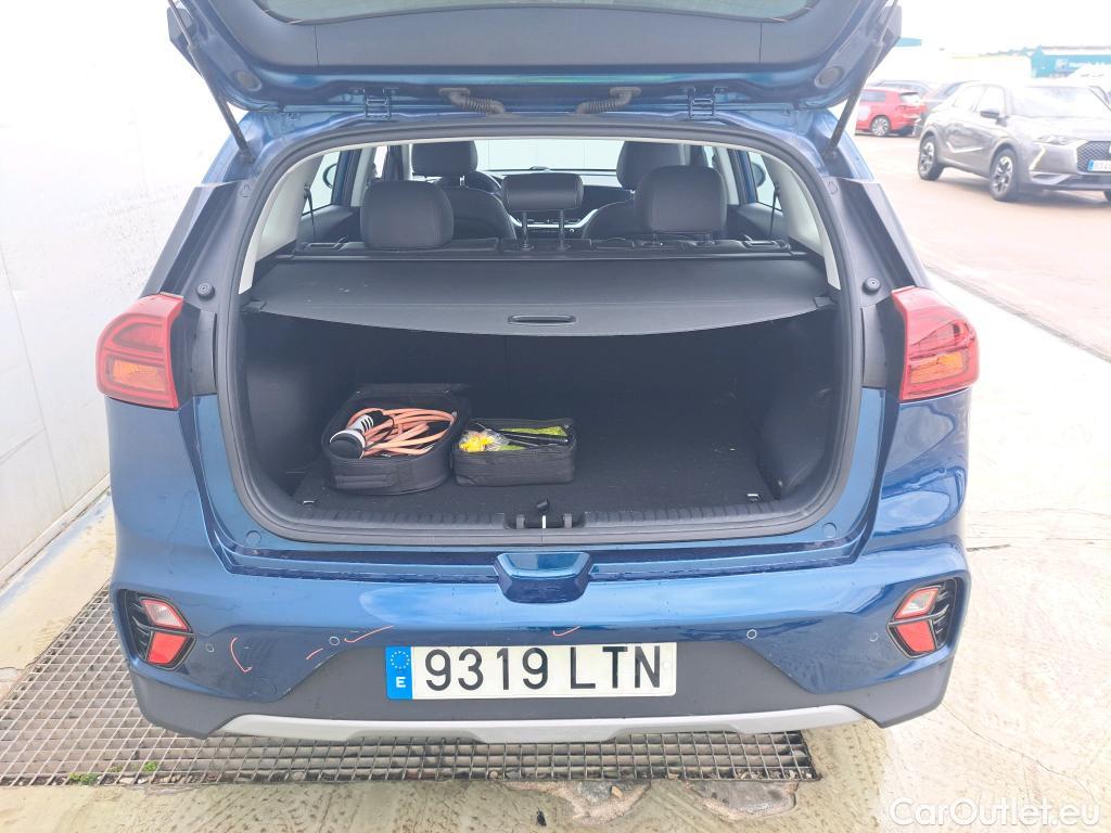 KIA  Niro KIA  / 2019 / 5P / crossover 1.6 GDi PHEV 104kW (141CV) Drive #8