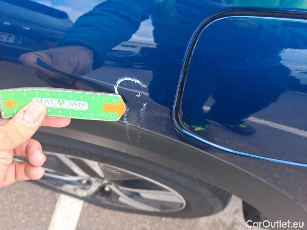 KIA  Niro KIA  / 2019 / 5P / crossover 1.6 GDi PHEV 104kW (141CV) Drive #18