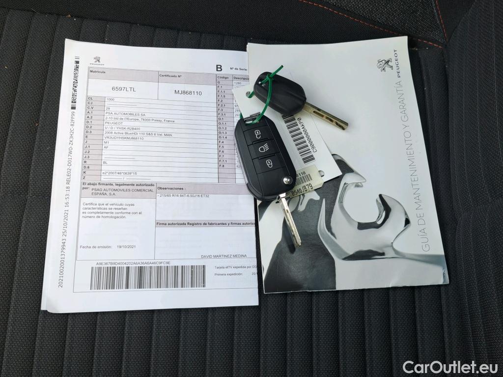  Peugeot  2008 PEUGEOT  / 2019 / 5P / todoterreno Active BlueHDI 81kW (110CV) #16