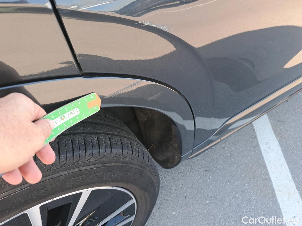 Volvo  XC90 VOLVO  / 2019 / 5P / todoterreno 2.0 B5 D AWD Momentum Pro Auto #33