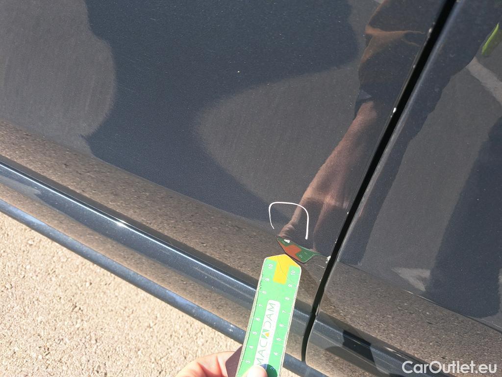 Volvo  XC90 VOLVO  / 2019 / 5P / todoterreno 2.0 B5 D AWD Momentum Pro Auto #10