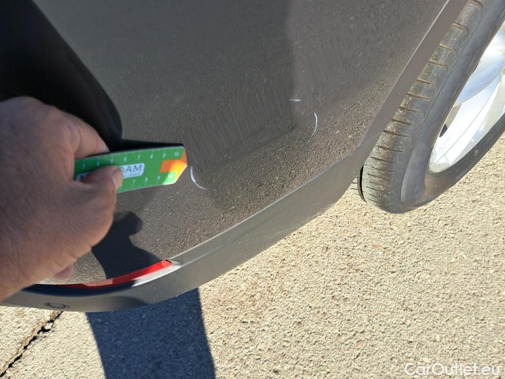  Bmw  X1 BMW  / 2019 / 5P / todoterreno sDrive18d #24