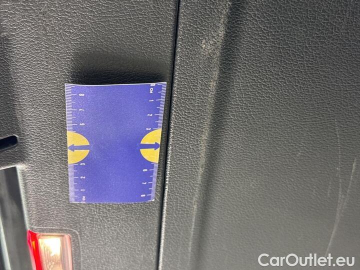 Mercedes  GLB   180 d Business Solution 85kW/116pk  5D/P Auto-8 #50