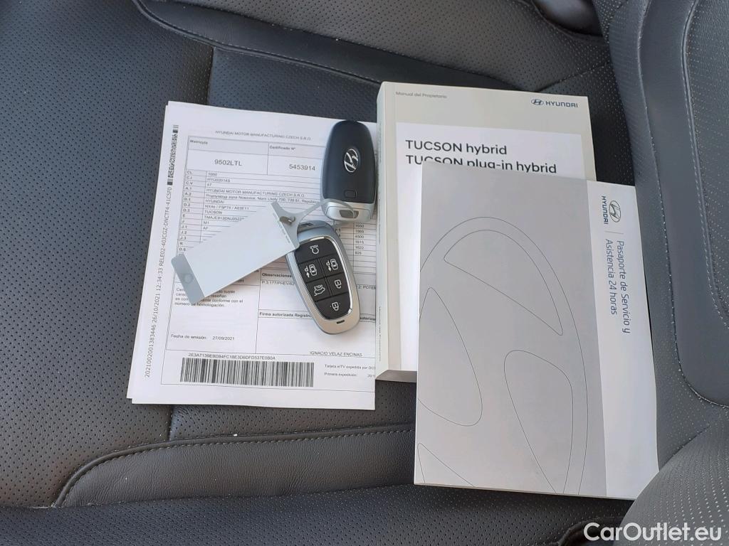 Hyundai  Tucson HYUNDAI  / 2020 / 5P / todoterreno 1.6 TGDI PHEV 195kW Style Auto 4x4 #3