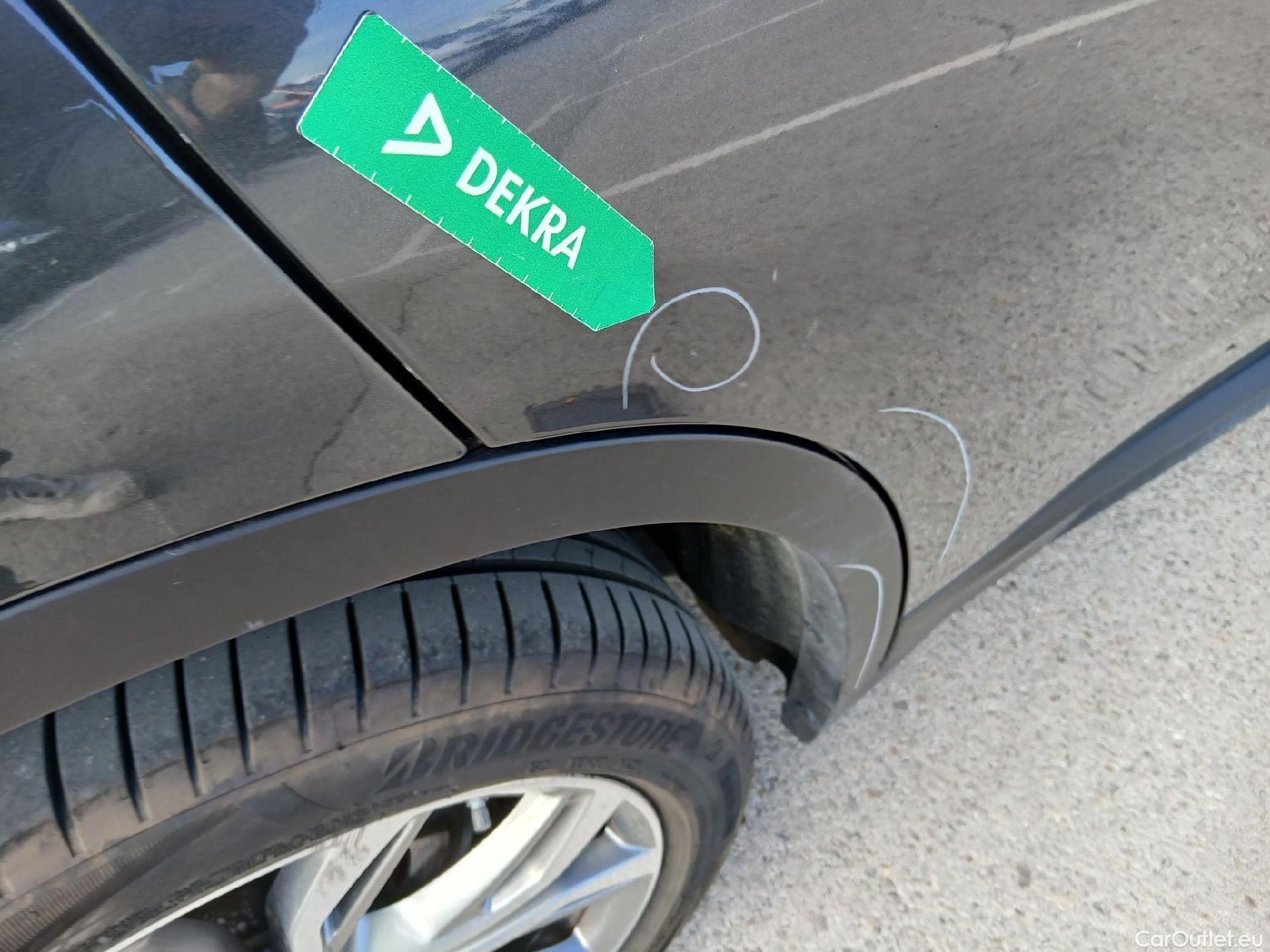  Bmw  X1 BMW  sDrive18i #33