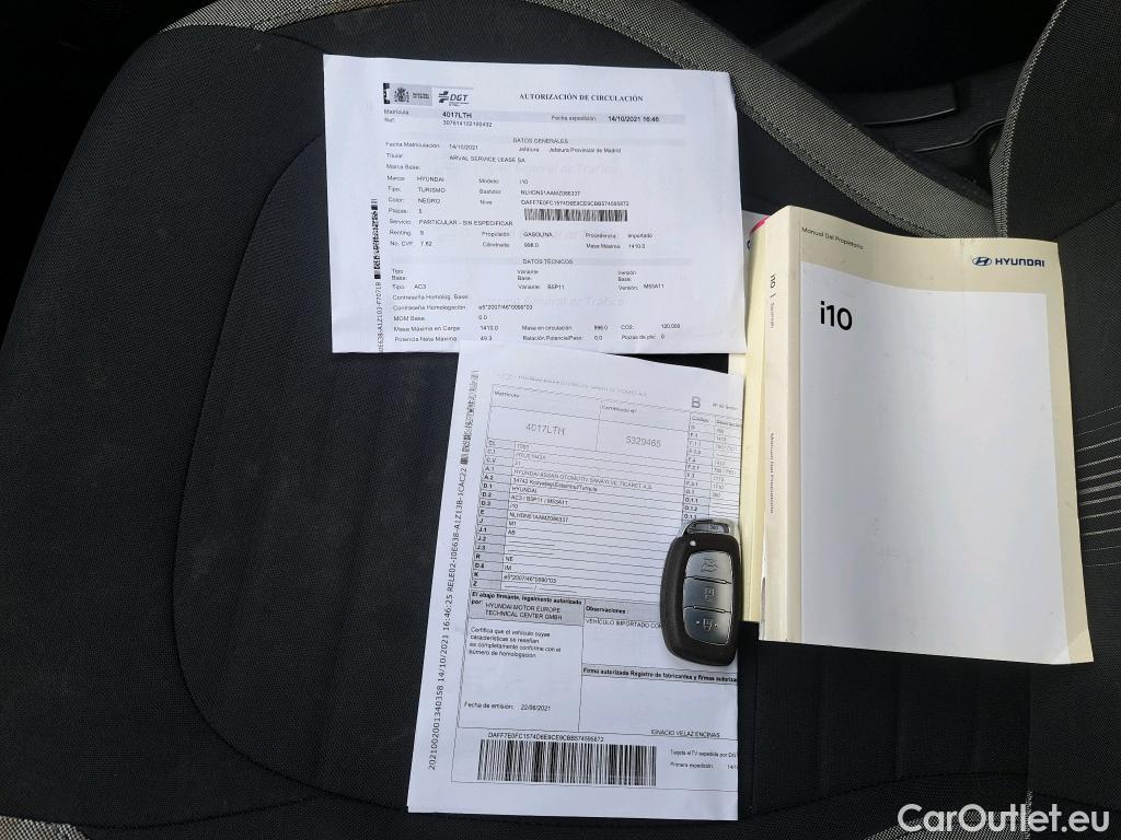Hyundai  i10 HYUNDAI  / 2020 / 5P / berlina con portón 1.0 Tecno #9