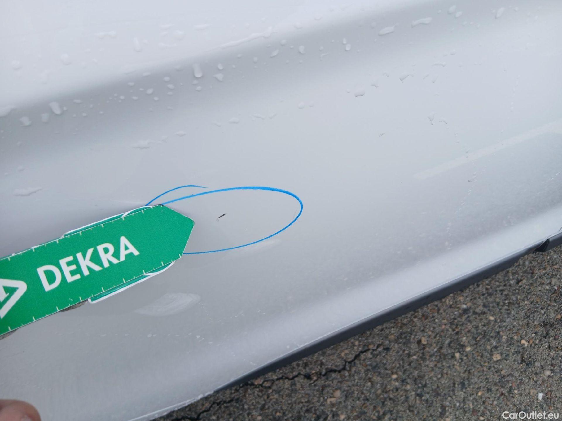  Hyundai   Ioniq HYUNDAI / 2016 / 5P / berlina con portón 1.6 GDI HEV Tecno DCT (AC) #26