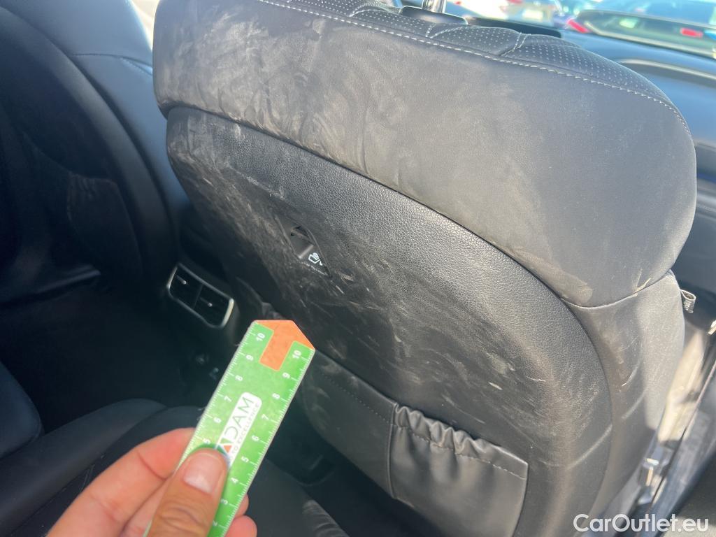 Hyundai  Santa Fe HYUNDAI  / 2021 / 5P / todoterreno 1.6 TGDi PHEV Style Auto 4x4 #6