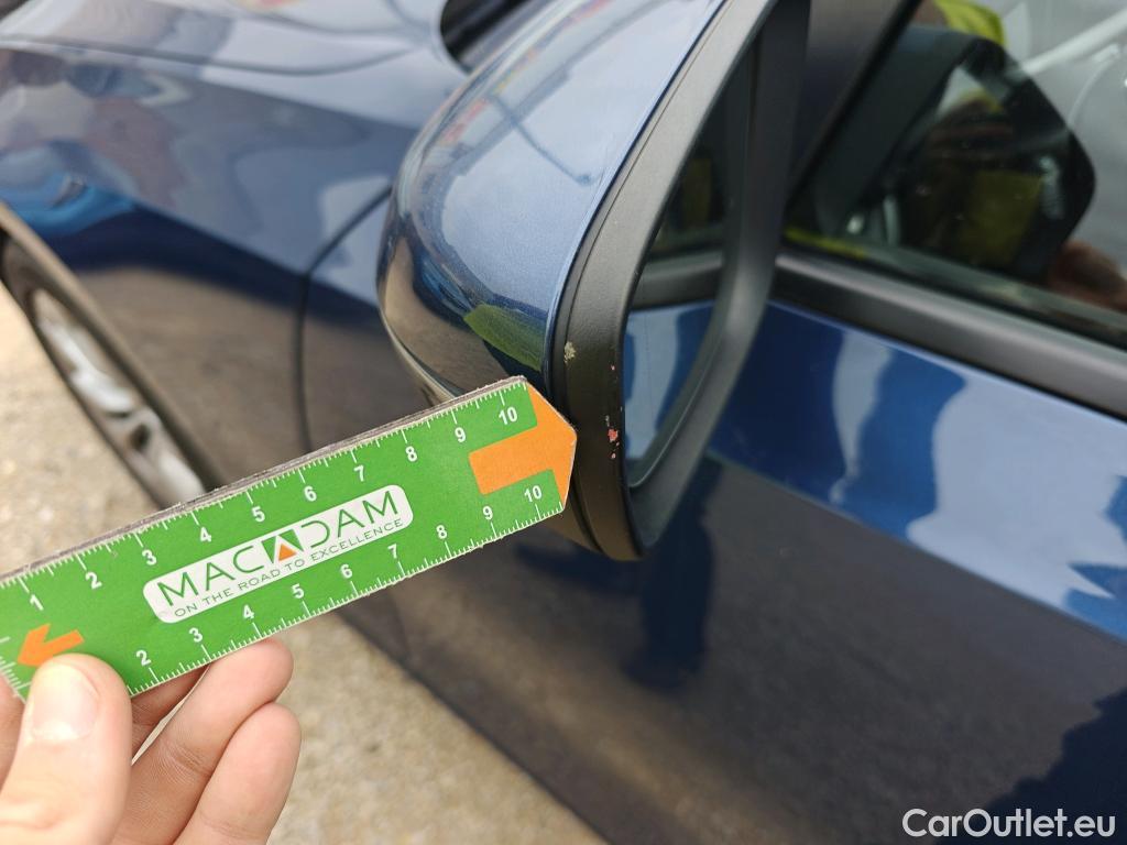  Land Rover  Discovery BMW Serie 3 / 2019 / 5P / familiar 320d Auto.Touring #47