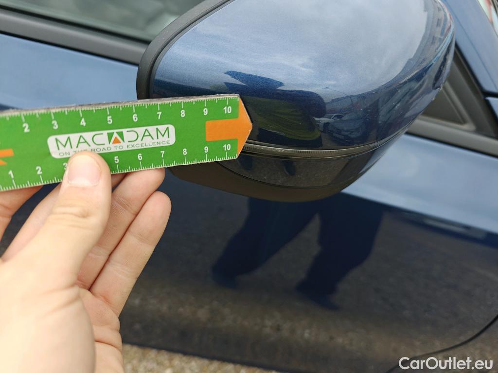  Land Rover  Discovery BMW Serie 3 / 2019 / 5P / familiar 320d Auto.Touring #49