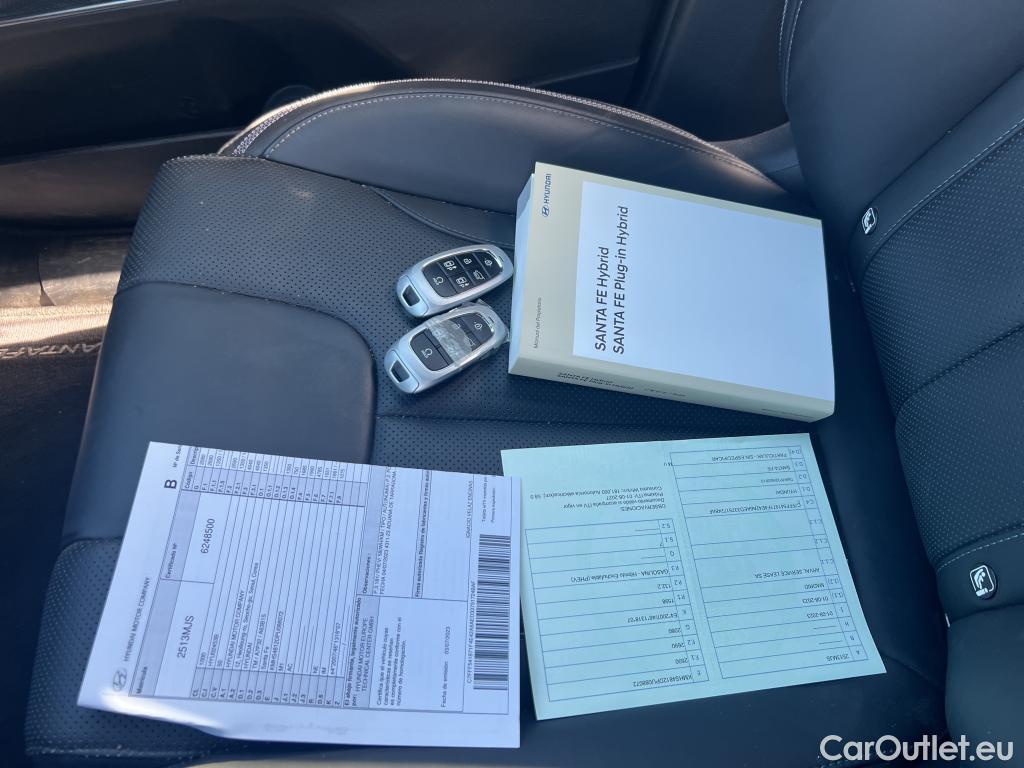 Hyundai  Santa Fe HYUNDAI  / 2021 / 5P / todoterreno 1.6 TGDi PHEV Style Auto 4x4 #9