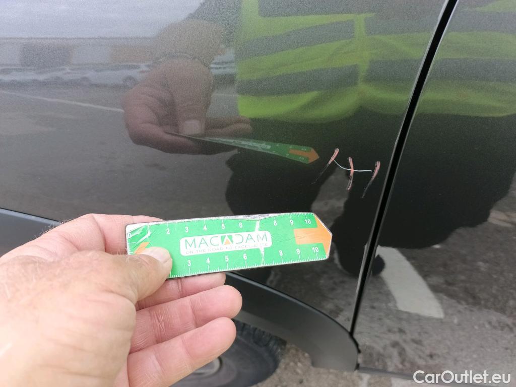 Citroen  DS3 DS DS 3 Crossback / 2018 / 5P / todoterreno PureTech 73 kW Manual SO CHIC #28