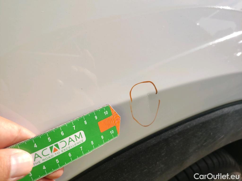 Hyundai  Tucson HYUNDAI  / 2018 / 5P / todoterreno 1.6 CRDI 100kW (136CV) 48V N-Line 4X2 #4