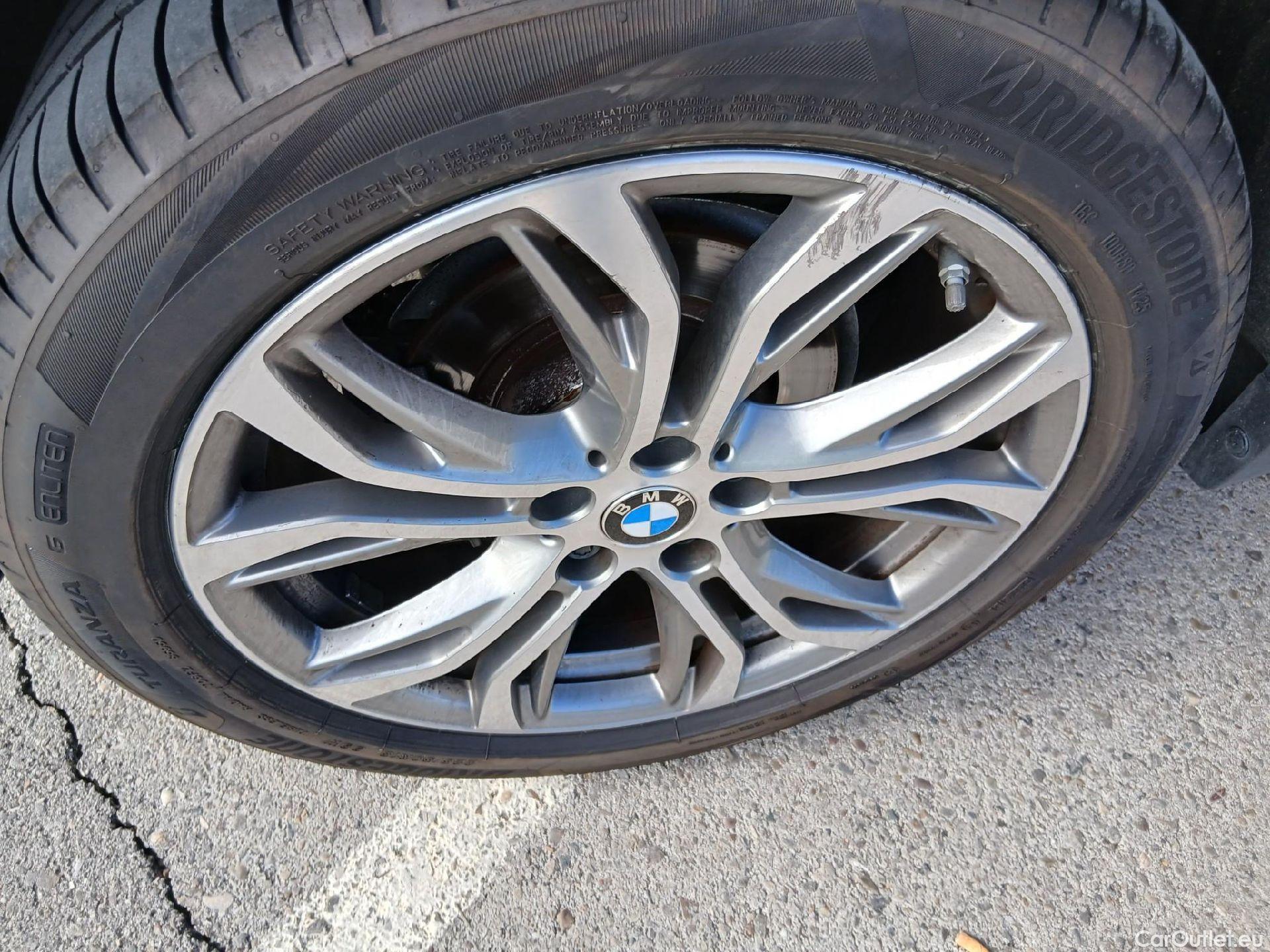  Bmw  X1 BMW  sDrive18i #26