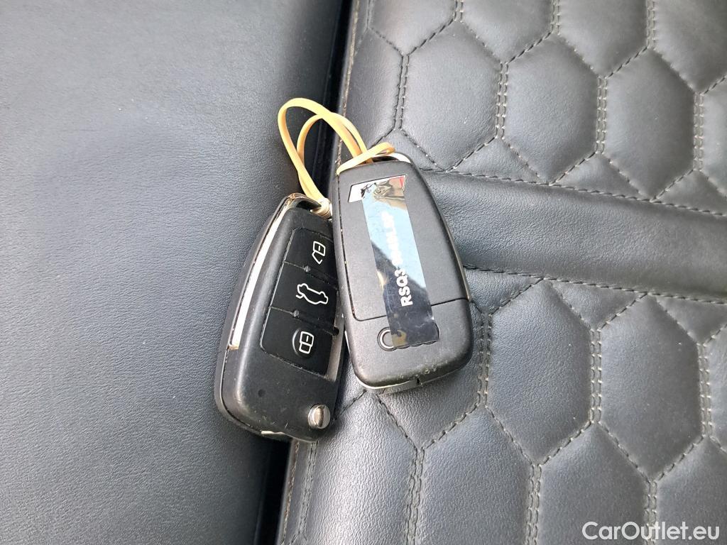  Audi  Q3 AUDI  Sportback / 2019 / 5P / todoterreno RS 2.5 TFSI quattro #14