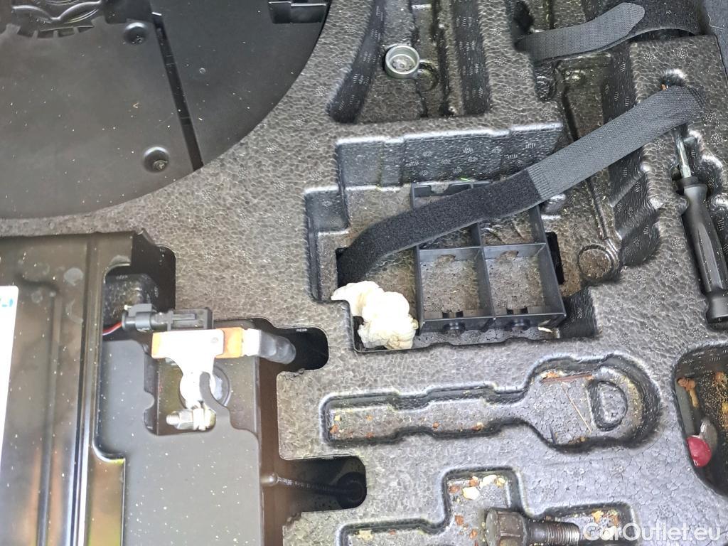  Audi  Q3 AUDI  Sportback / 2019 / 5P / todoterreno RS 2.5 TFSI quattro #10