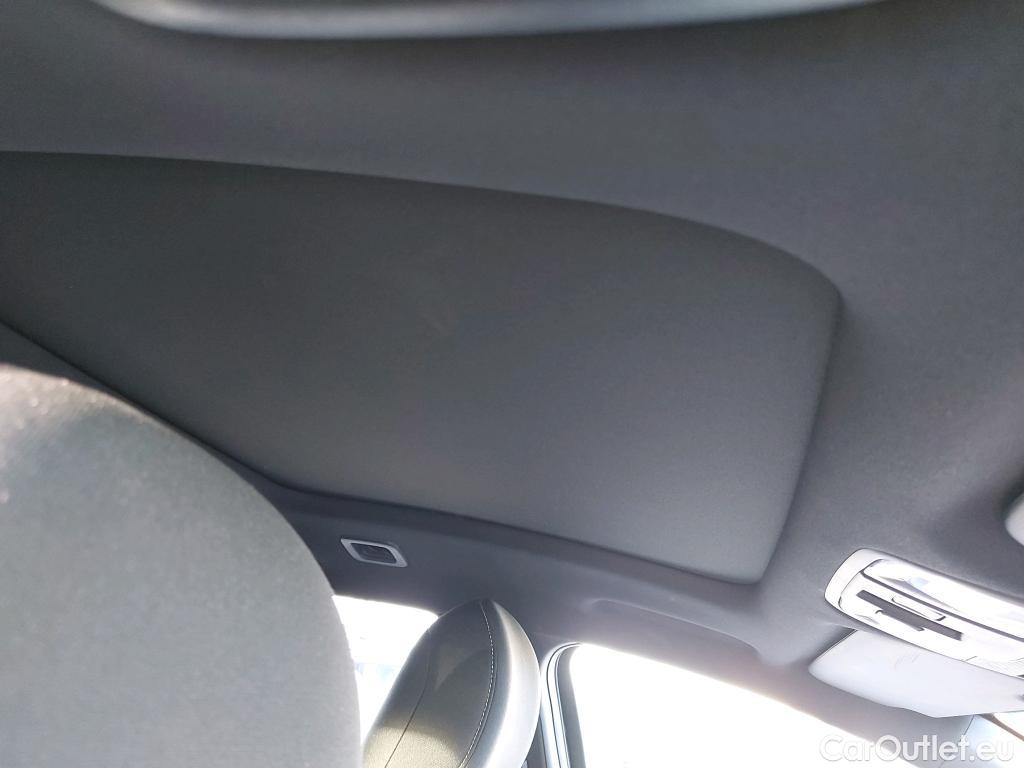 KIA  Cee'd KIA Ceed Tourer / 2021 / 5P / familiar Tourer 1.5 MHEV 103kW(140CV) GT Line DCT #13