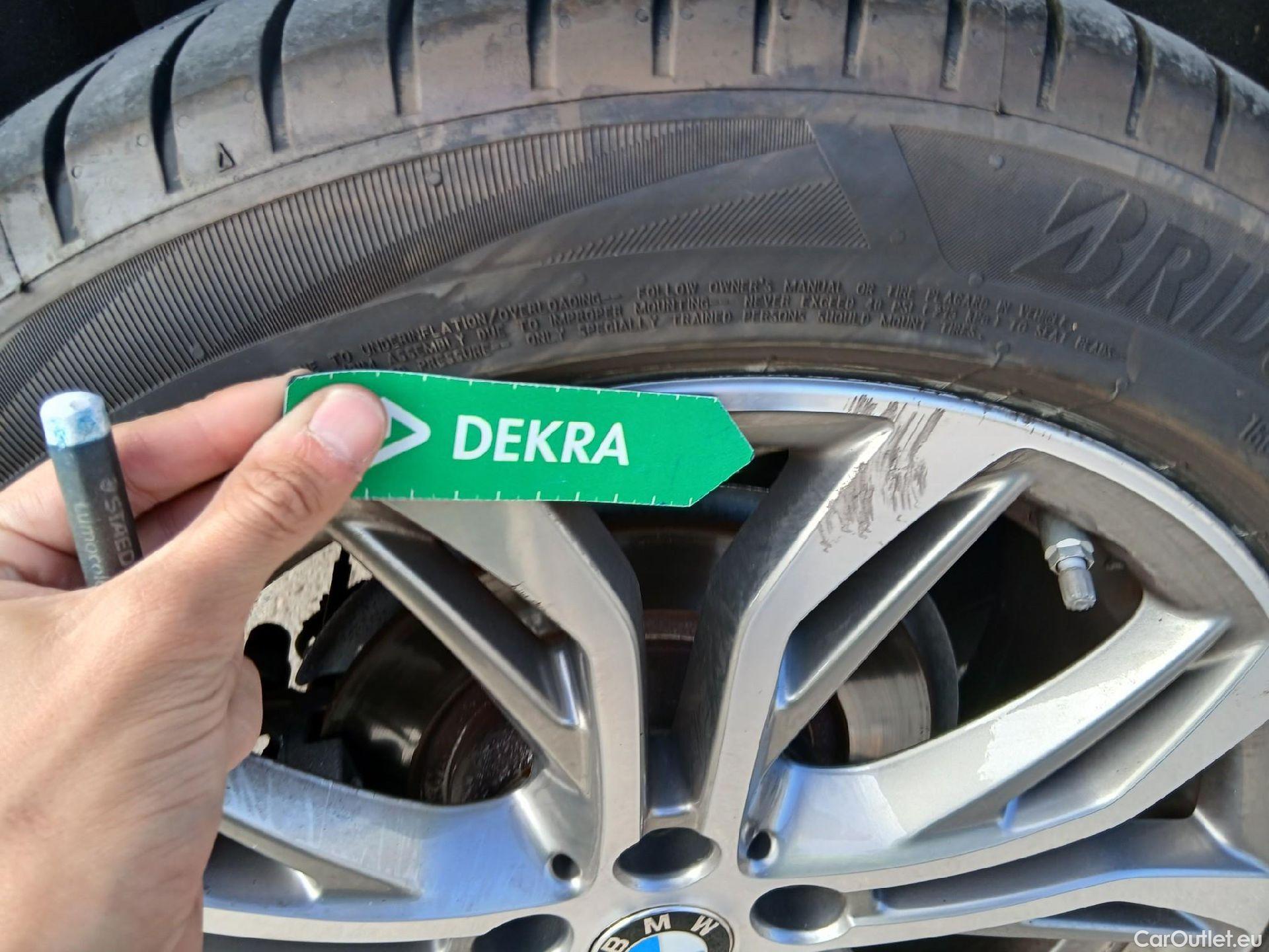  Bmw  X1 BMW  sDrive18i #27