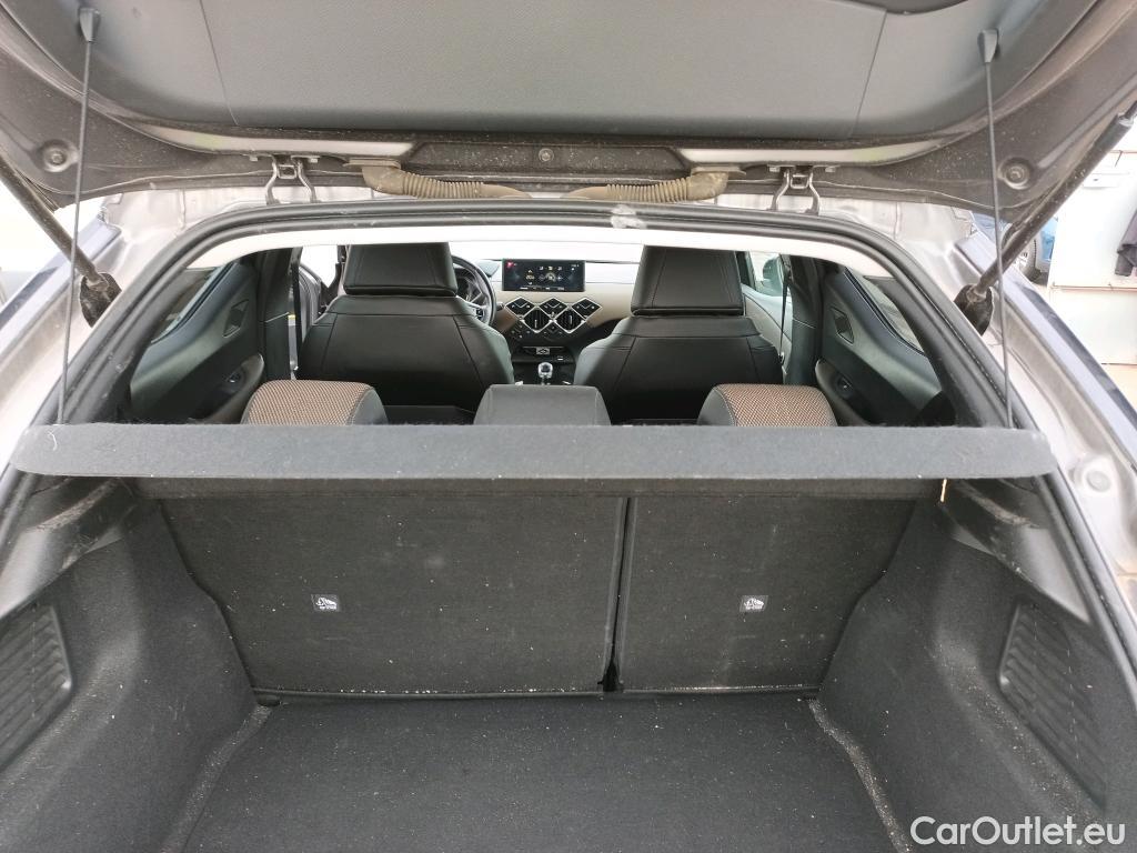 Citroen  DS3 DS DS 3 Crossback / 2018 / 5P / todoterreno PureTech 73 kW Manual SO CHIC #8