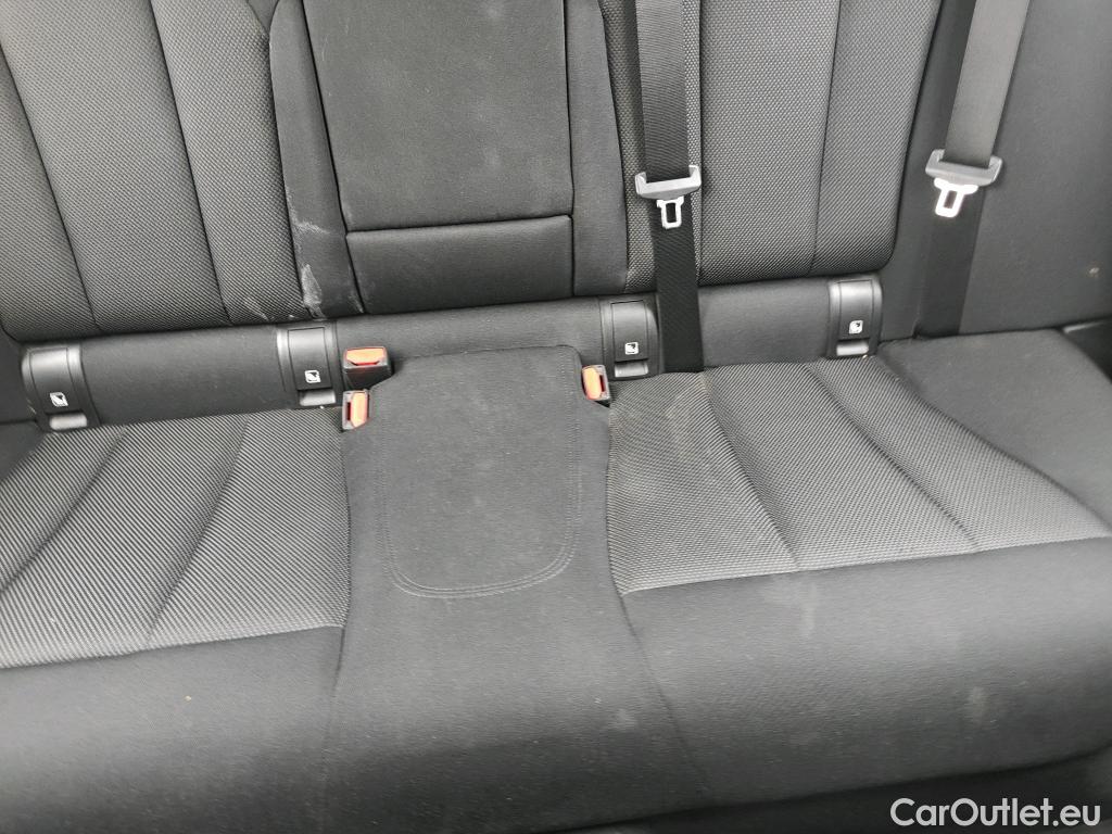  Land Rover  Discovery BMW Serie 3 / 2019 / 5P / familiar 320d Auto.Touring #30