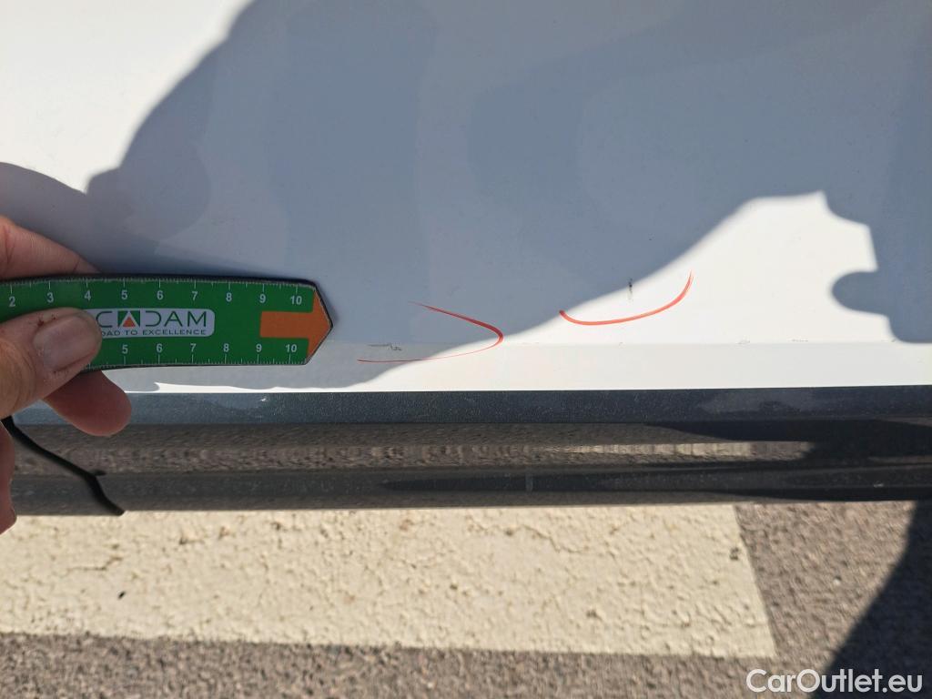  Audi  Q2 AUDI  / 2016 / 5P / todoterreno Design 35 TFSI 110kW (150CV) S tronic #13