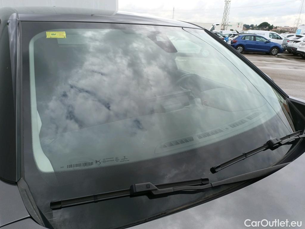 Citroen  DS3 DS DS 3 Crossback / 2018 / 5P / todoterreno PureTech 73 kW Manual SO CHIC #11