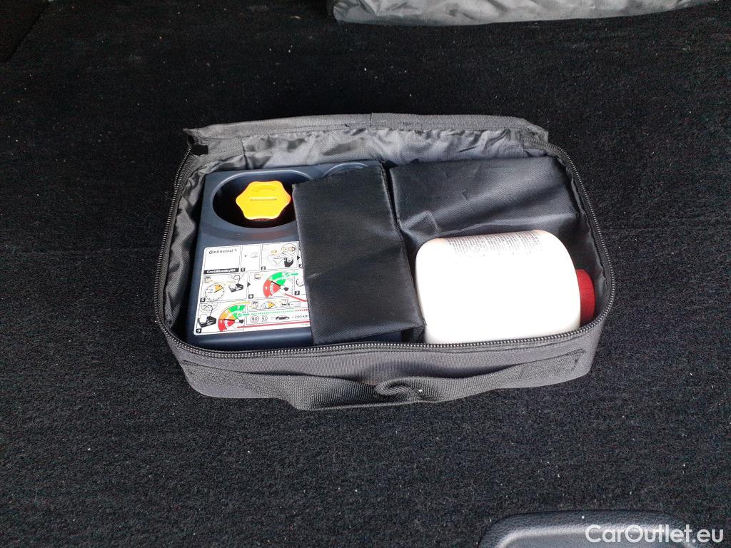 Hyundai  Tucson HYUNDAI  / 2020 / 5P / todoterreno 1.6 TGDI PHEV 195kW Style Auto 4x4 #10