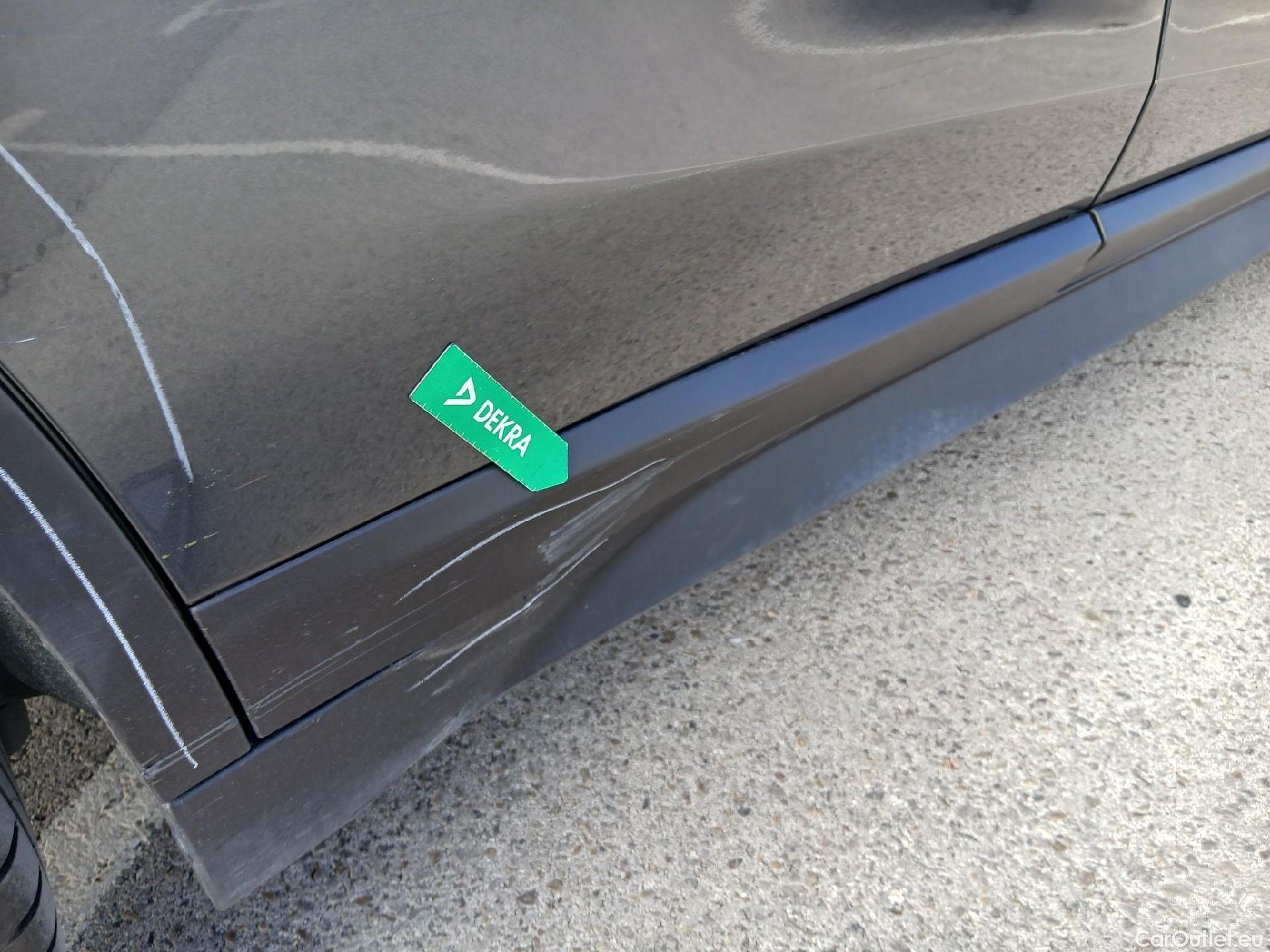  Bmw  X1 BMW  sDrive18i #34